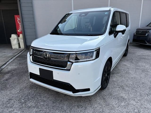 HONDA STEPWAGON SPADA 4WD