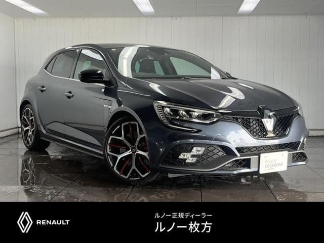 RENAULT