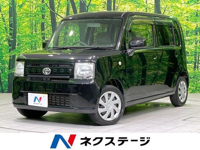 TOYOTA PIXIS SPACE
