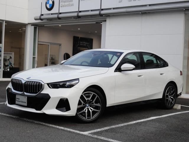 BMW BMW 5series sedan