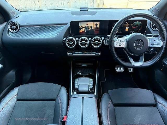 MERCEDES BENZ
