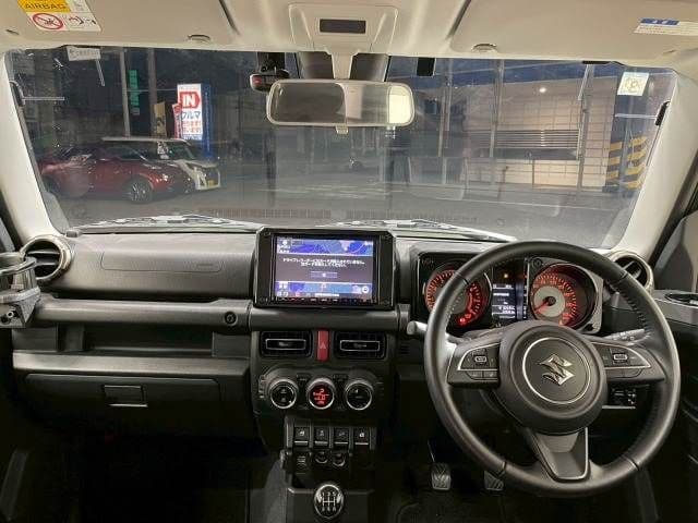 Car thumbnail 3