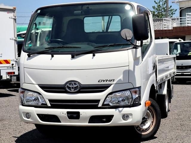 TOYOTA DYNA