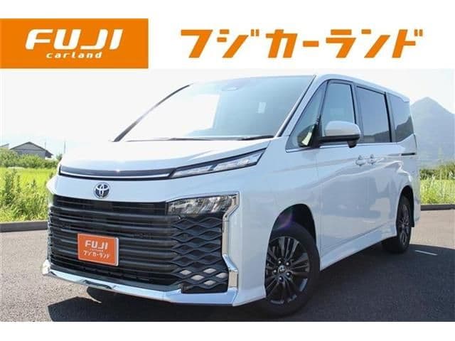 TOYOTA VOXY HYBRID 4WD