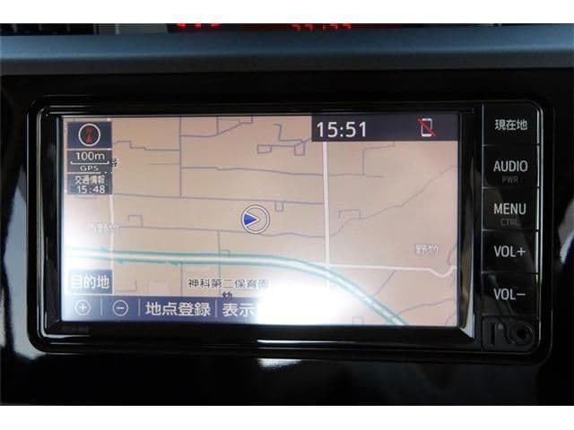 Car thumbnail 3