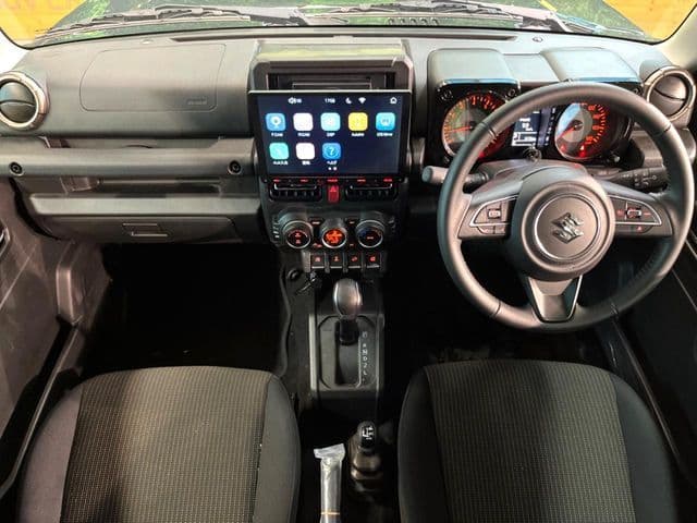 SUZUKI