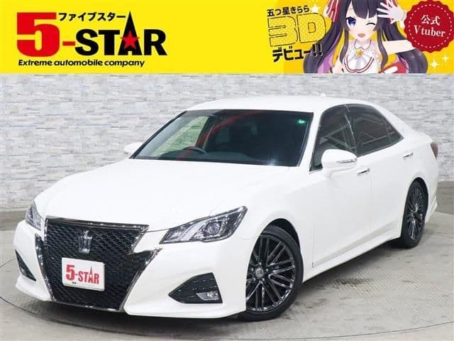 TOYOTA CROWN sedan