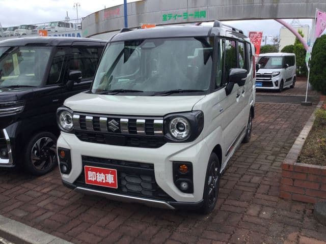 SUZUKI