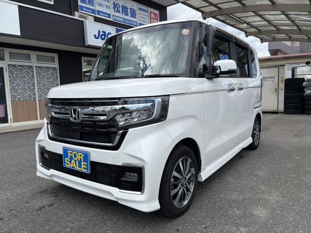 HONDA N BOX CUSTOM