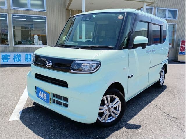 DAIHATSU TANTO 4WD
