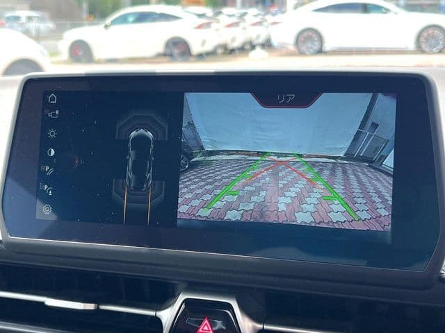 Car thumbnail 4