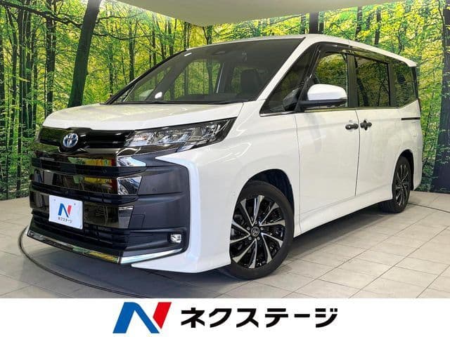TOYOTA NOAH HYBRID