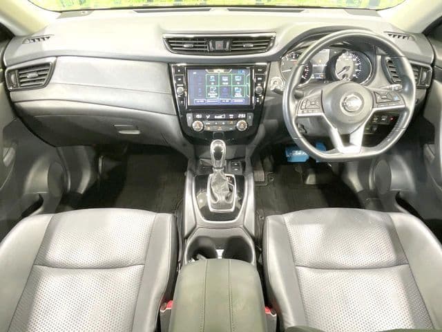 NISSAN