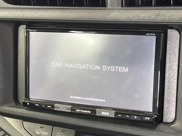 Car thumbnail 3