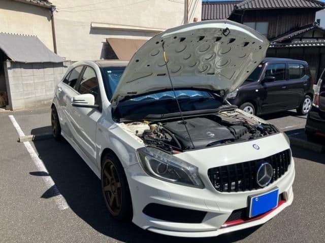 MERCEDES BENZ