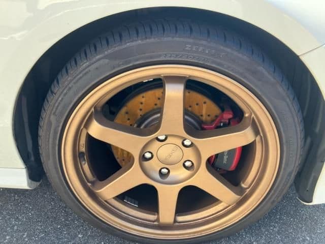 Car thumbnail 3