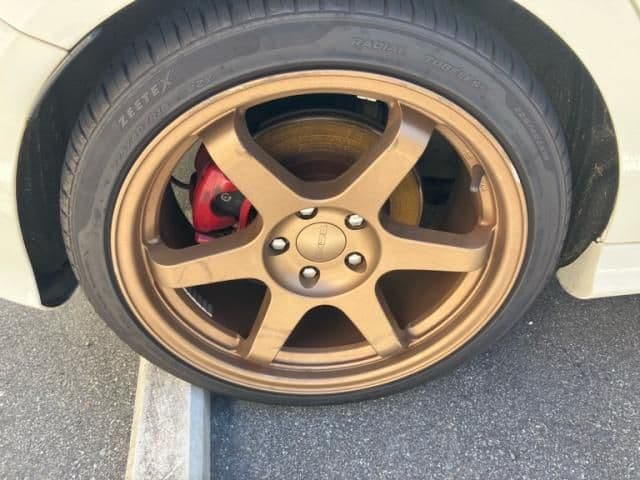 Car thumbnail 4