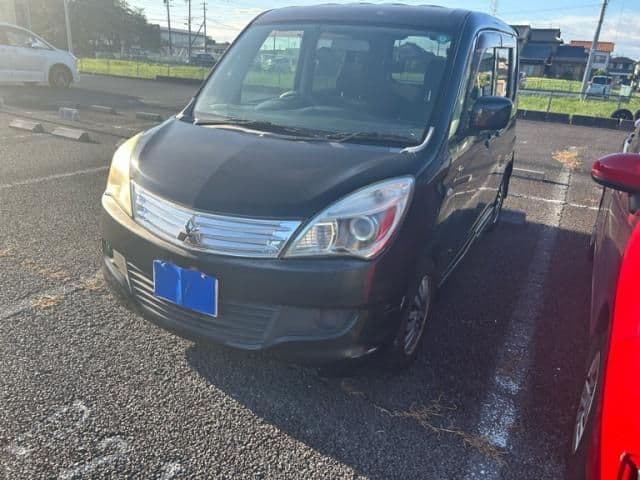 MITSUBISHI DELICA D:2 2WD