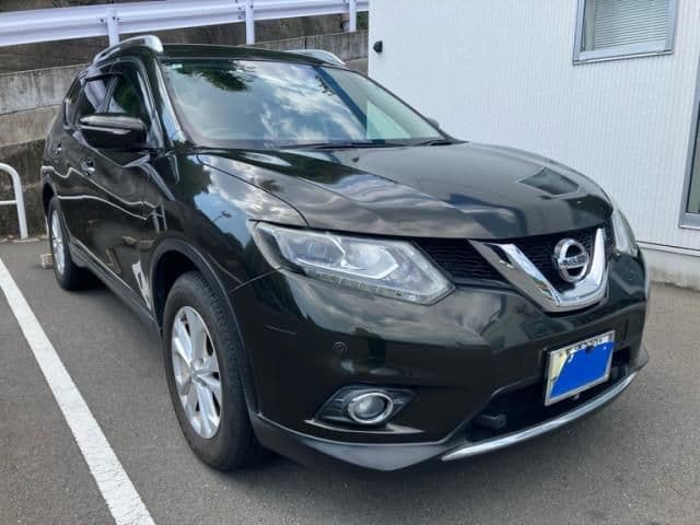 NISSAN X-TRAIL 4WD