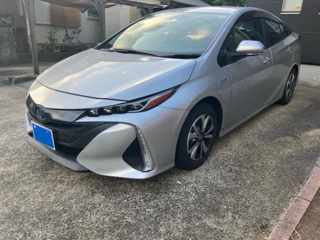 TOYOTA PRIUS PHV