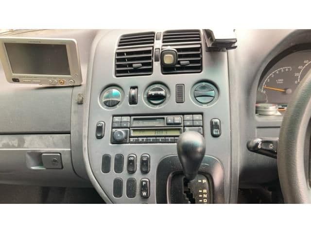 Car thumbnail 3