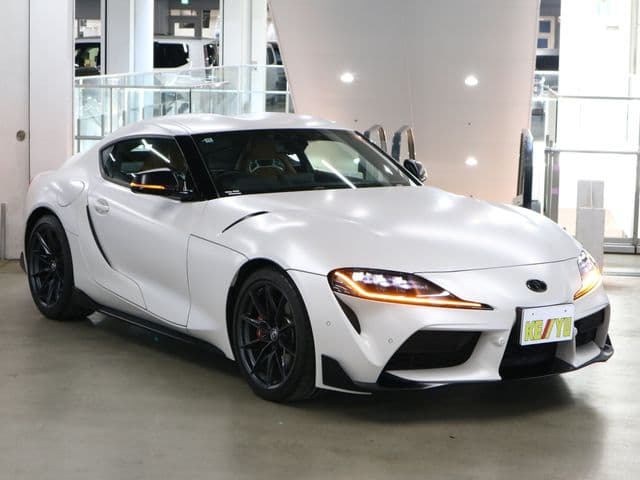 Car thumbnail 4