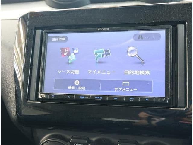 Car thumbnail 3