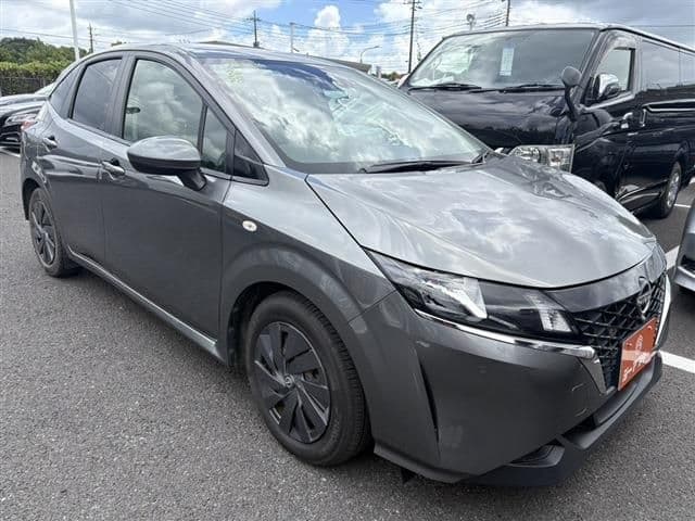 NISSAN