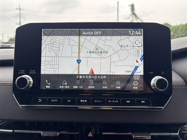 Car thumbnail 3