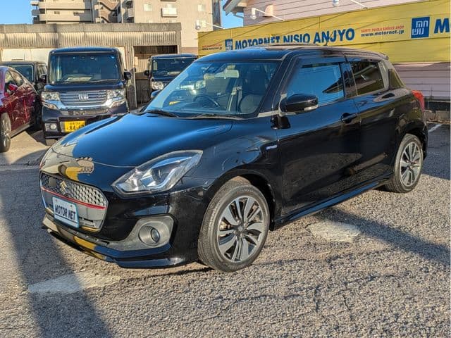 SUZUKI SWIFT