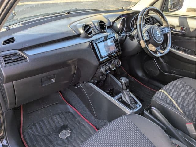 Car thumbnail 3