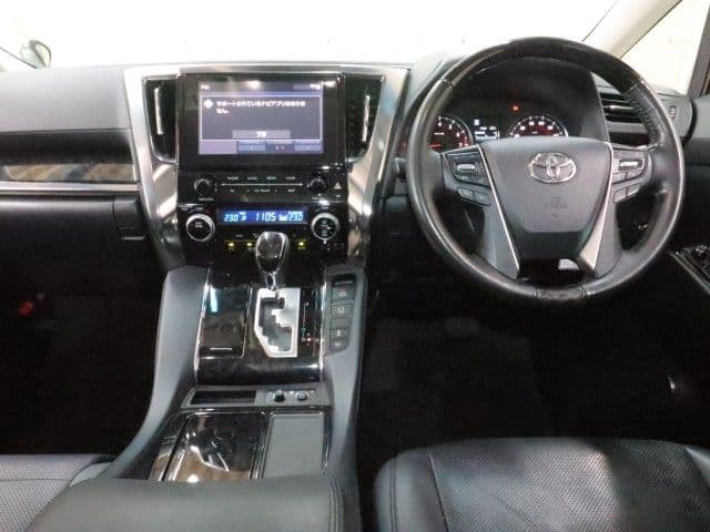 Car thumbnail 3