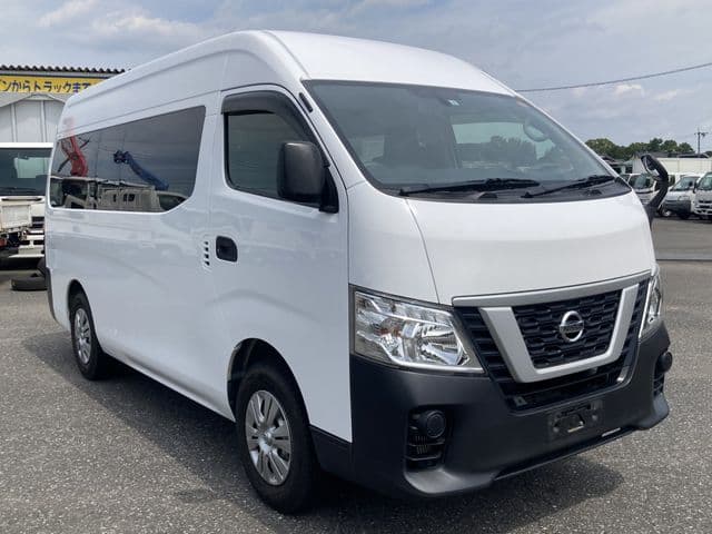 NISSAN NV350 CARAVAN 4WD