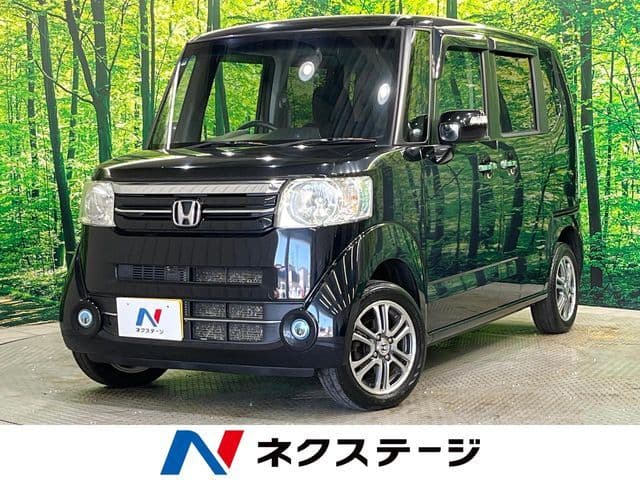 HONDA N BOX CUSTOM 4WD