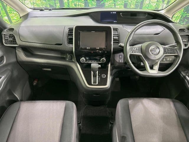 NISSAN