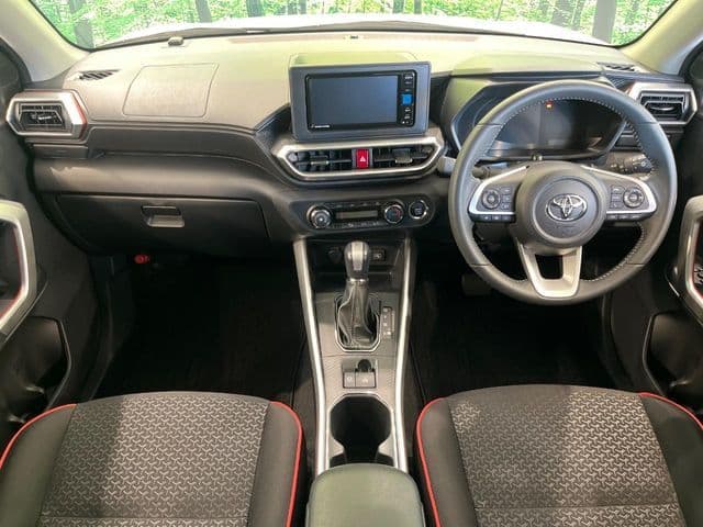 Car thumbnail 2