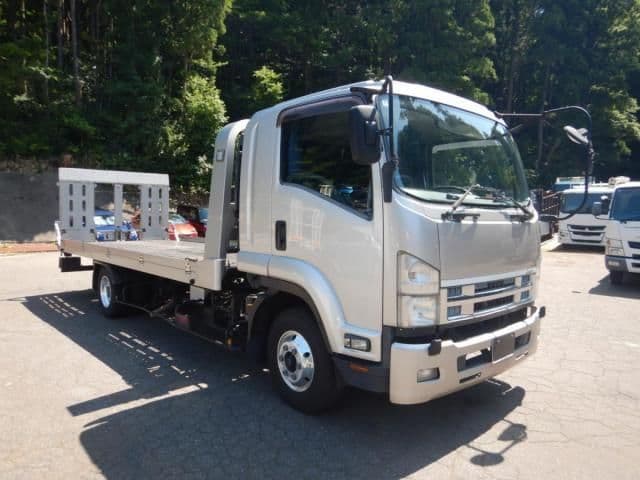ISUZU