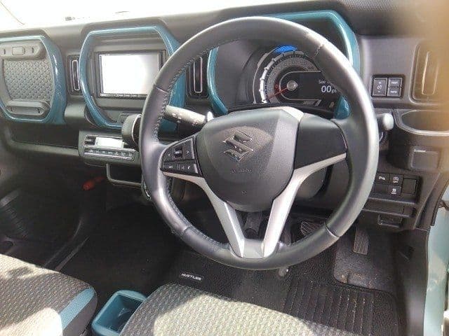 SUZUKI
