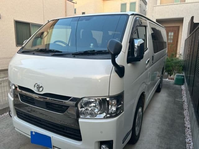 TOYOTA HIACE van 2WD