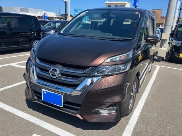 NISSAN