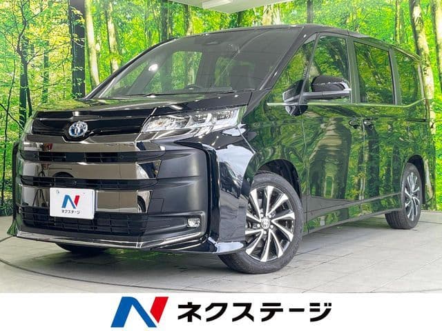 TOYOTA NOAH HYBRID
