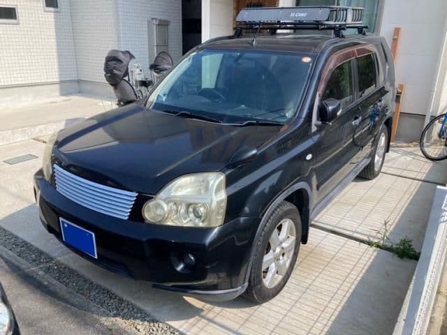 NISSAN