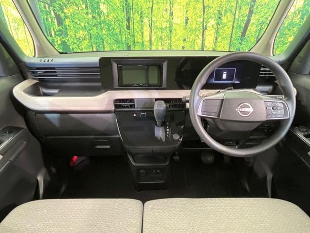 NISSAN