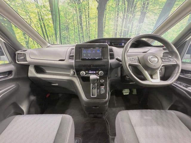 NISSAN