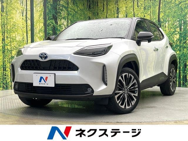 TOYOTA YARIS CROSS HYBRID