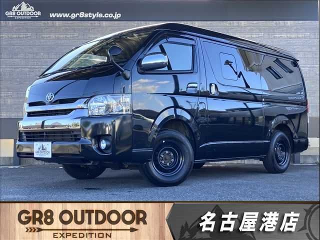 TOYOTA REGIUSACE van 4WD