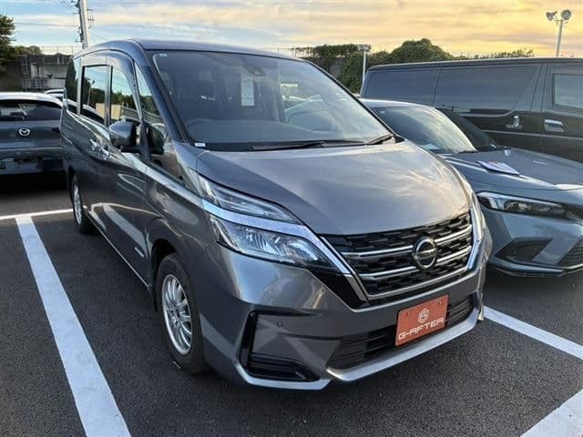 NISSAN