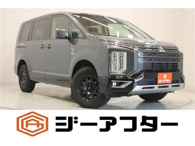 MITSUBISHI DELICA D:5 4WD