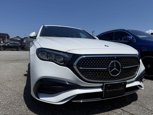 MERCEDES BENZ