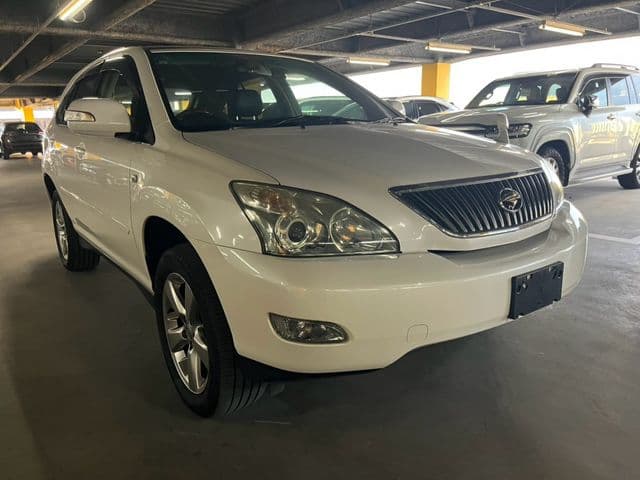 TOYOTA HARRIER 2WD